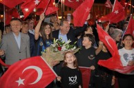 GÜRKAN’DAN ANLAMLI MESAJ: Hangimizin boynunda Mustafa Kemal’inki gibi idam fermanı var ki, sandığa gidip oy kullanmayacağız!