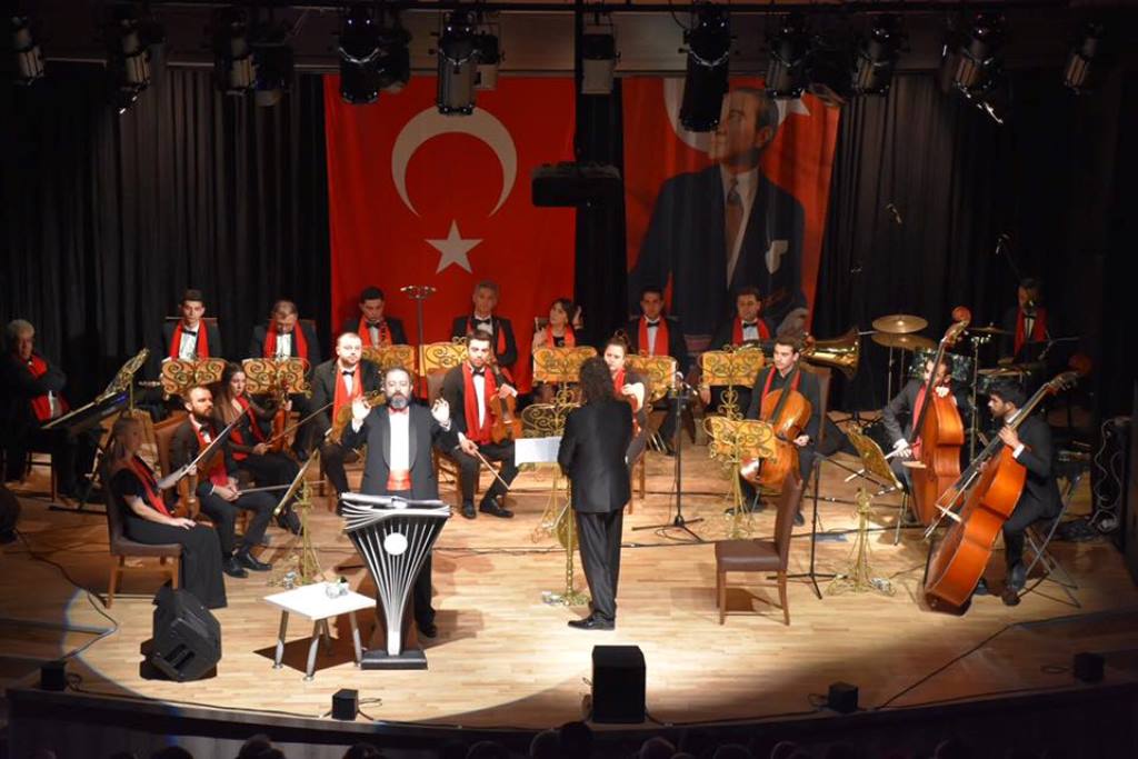 Kapaklı Atatürk Kültür Merkezi Kapılarını Senfonik Destan İle Açtı
