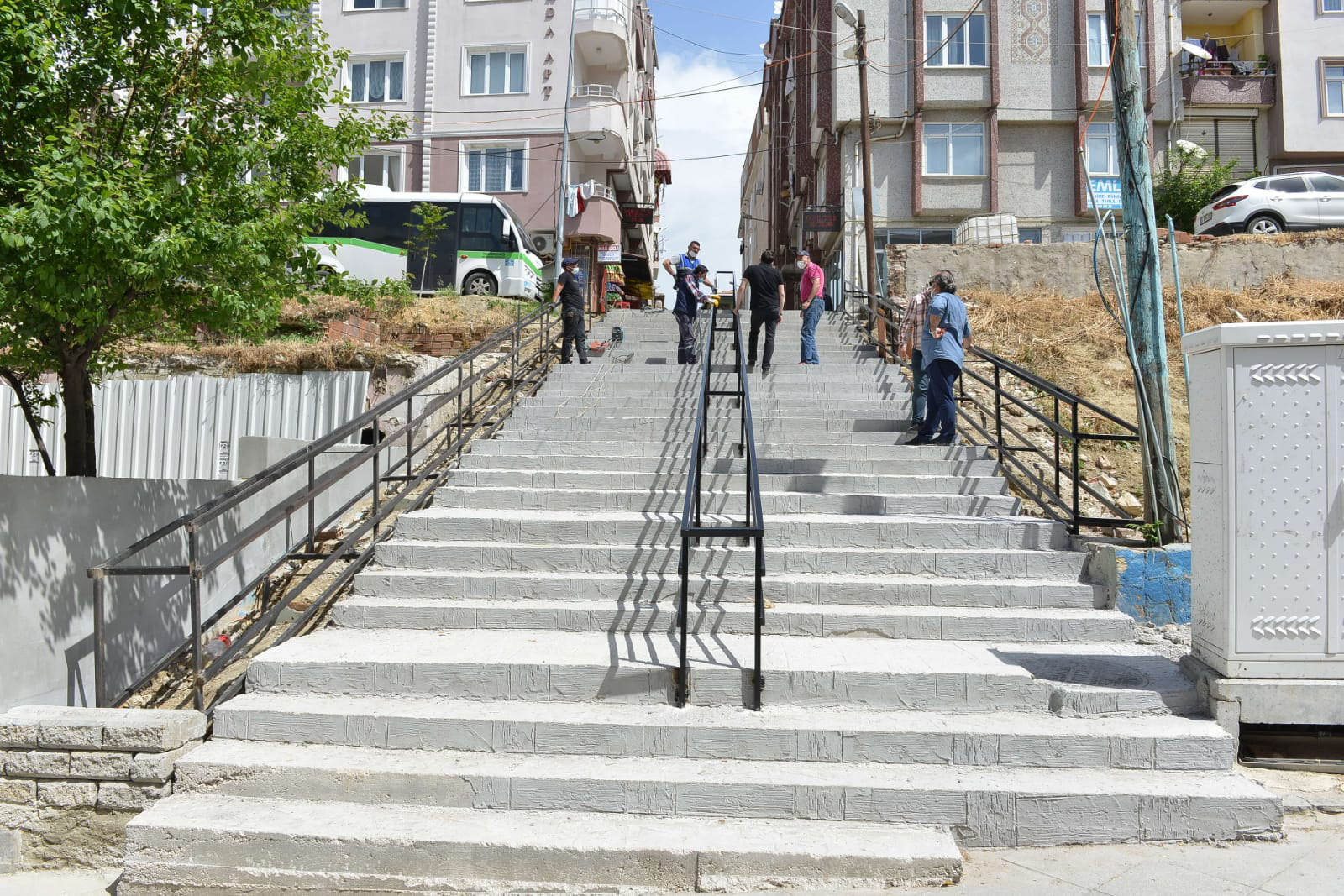 Aydoğdu Mahallesi bağlantı merdivenleri yenilendi