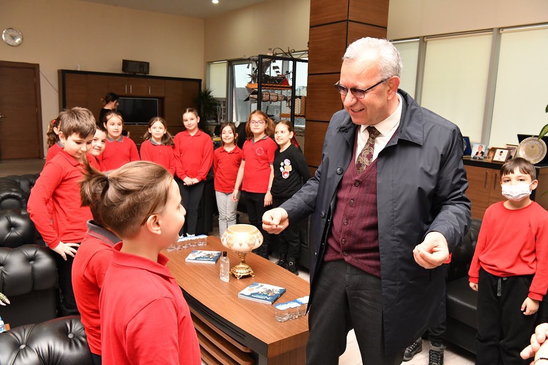 Helvacıoğlu, geleceğin yöneticilerine Keşan Belediyesi’ni ve belediyeciliği anlattı